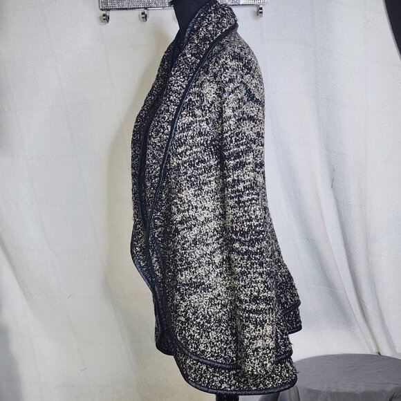 Sioni Black and Gray Boucle Trimmed in Faux Leather Chunky Sweater Cardigan Sz L - Picture 8 of 16